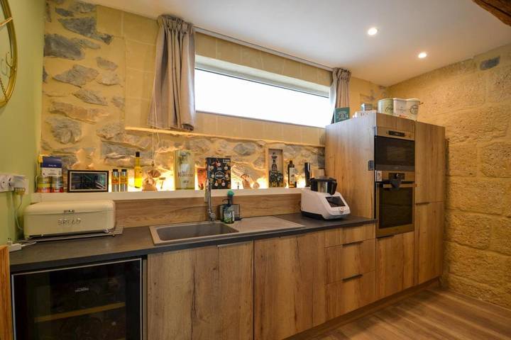 Location de vacances pour 4 personnes, avec jardin et piscine à Bezouce - 4