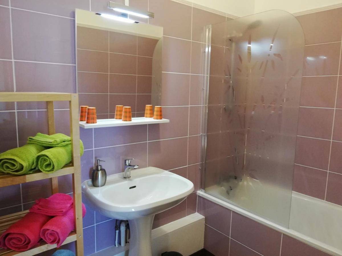 Studio Apartment in Bourbon-Lancy, Région de Charolles