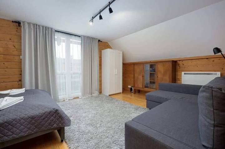 Familiensuite mit Garten | 3 Schlafzimmern und Terrasse in Zastań, Baltic Sea Pomerania