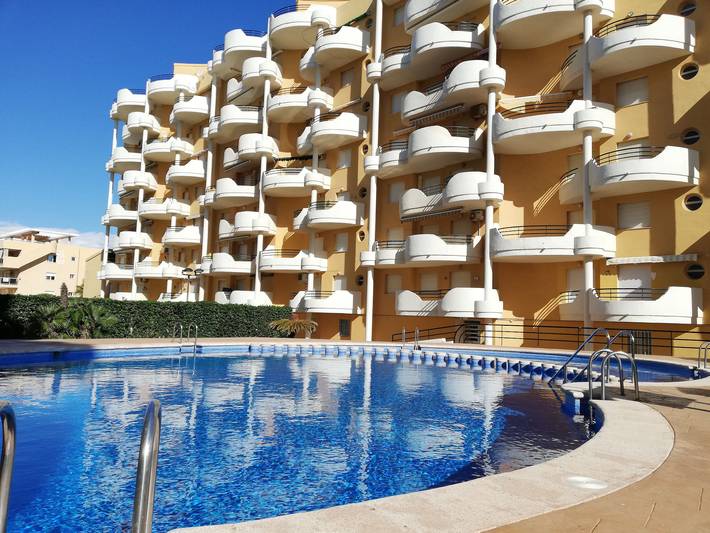 Apartamento para 6 personas, con jardín y balcón en Playa Xeraco