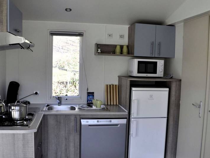 Mobil home pour 4 personnes, avec piscine et terrasse, animaux acceptés à Espira-de-Conflent - 2