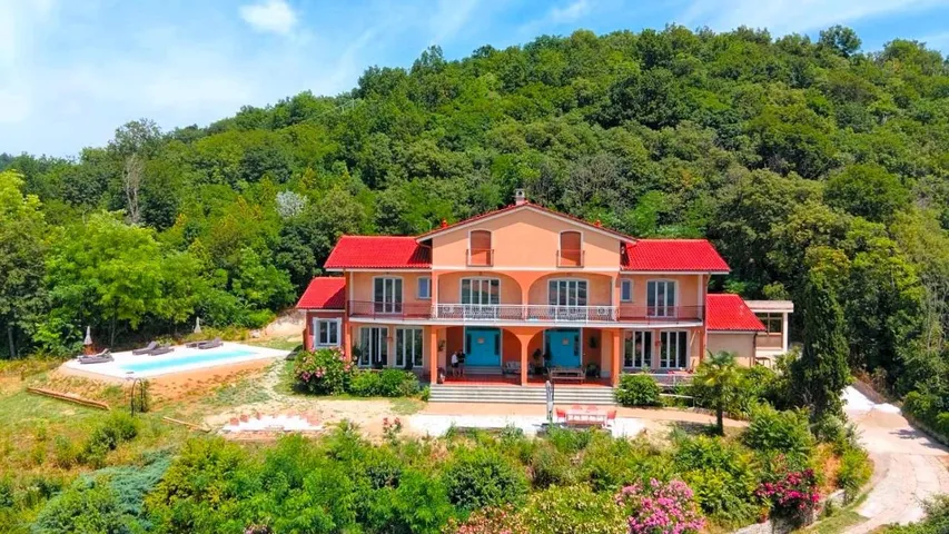 Appartamento vacanze per 2 persone, con giardino e piscina - 1