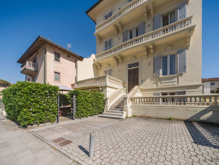 Ferienwohnung für 4 Personen, mit Terrasse und Garten in Lido di Camaiore - 3
