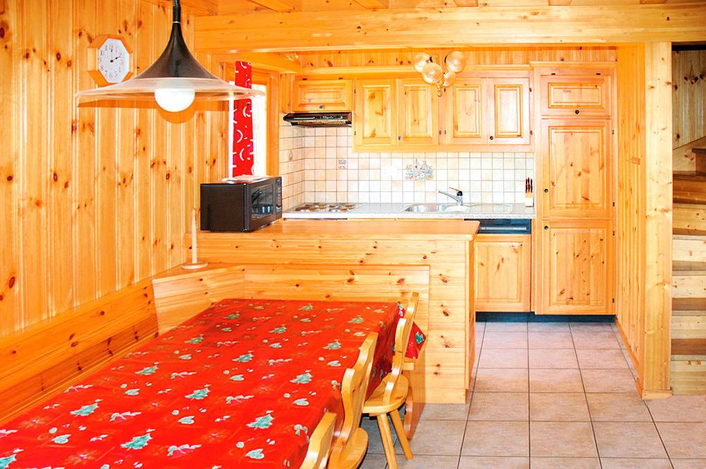 Chalet 251 "Rodyoraz-da-Son" in Les Masses, Hérémence