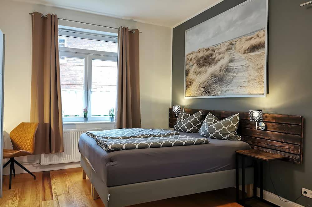 Ganze Wohnung, 80m² Apartment mit 2 Schlafzimmern, mit sonniger Terrasse für bis zu 5 Personen in Bargteheide, Kreis Stormarn