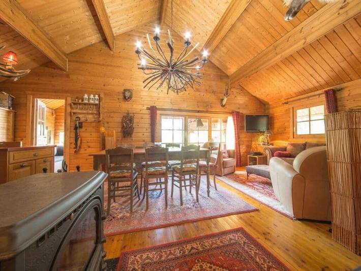 Location de vacances pour 9 personnes, avec jardin dans Grandhan - 3