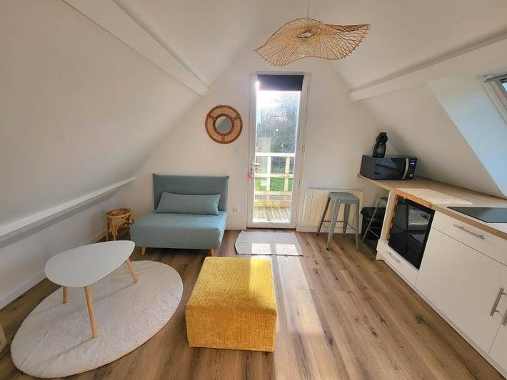Ferienwohnung für 2 Personen, mit Terrasse und Garten sowie Ausblick