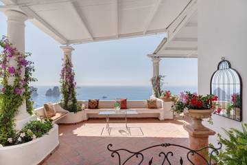 Holiday Home for 8 People in Capri, Tyrrhenian Coast Campania, Photo 3