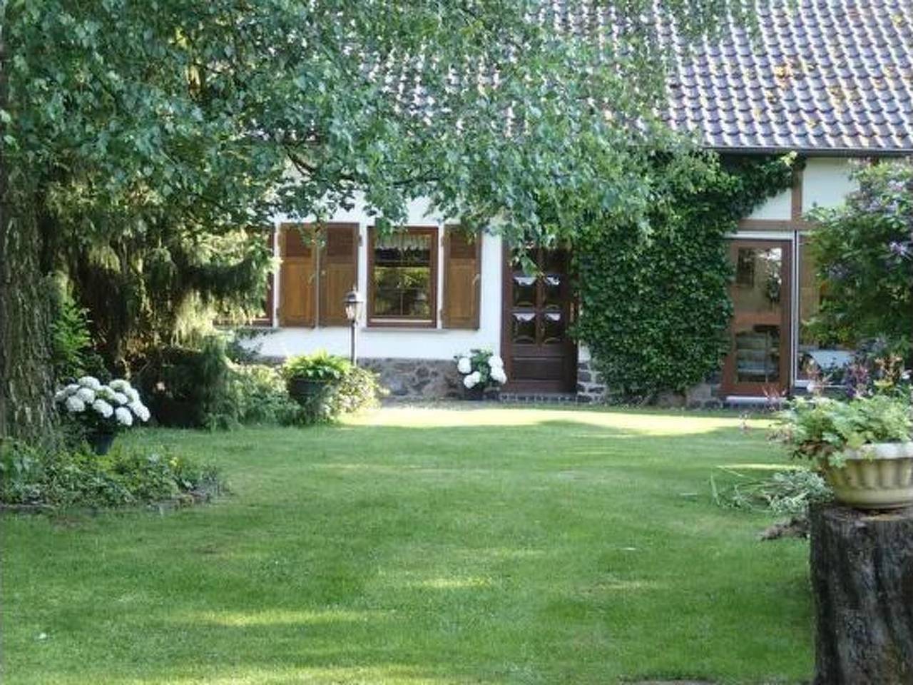 In Bernsfeld mit großem Garten in Mücke, Vogelsberg Region