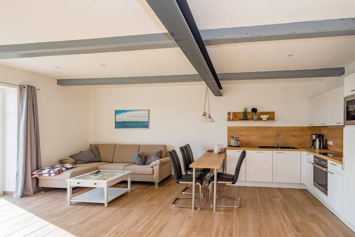 Ferienwohnung für 4 Personen, mit Garten und Seeblick in Pellworm - 2