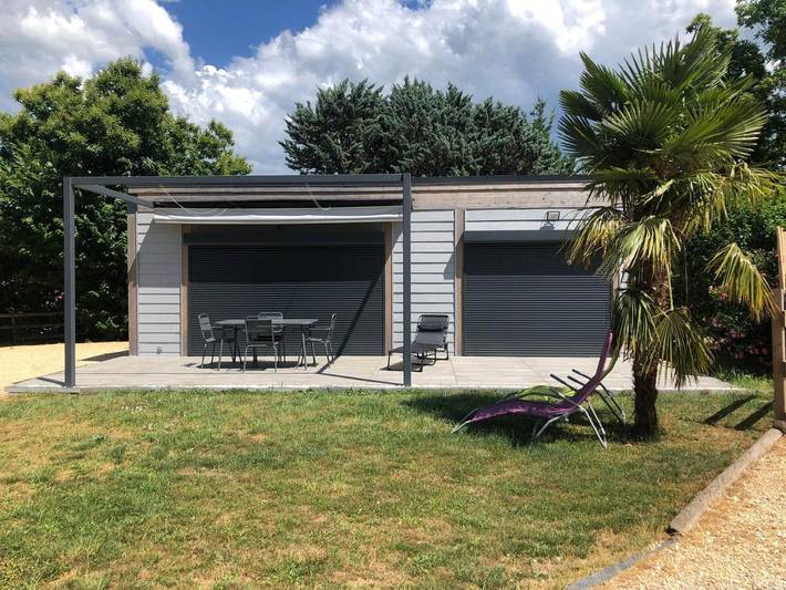 Location de vacances pour 4 personnes, avec jardin et vue à La Souche - 2