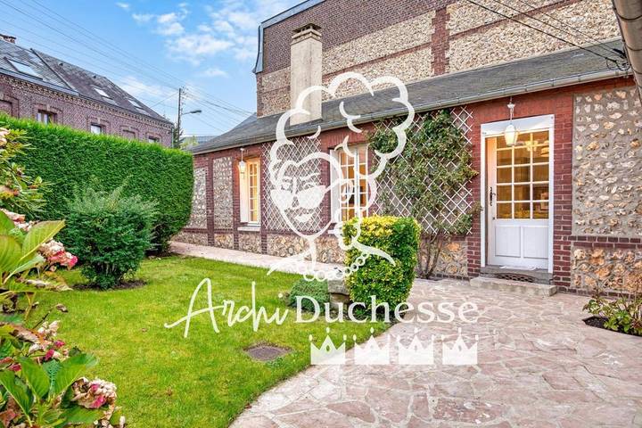 Maison de vacances pour 4 personnes, avec Jardin à Bihorel