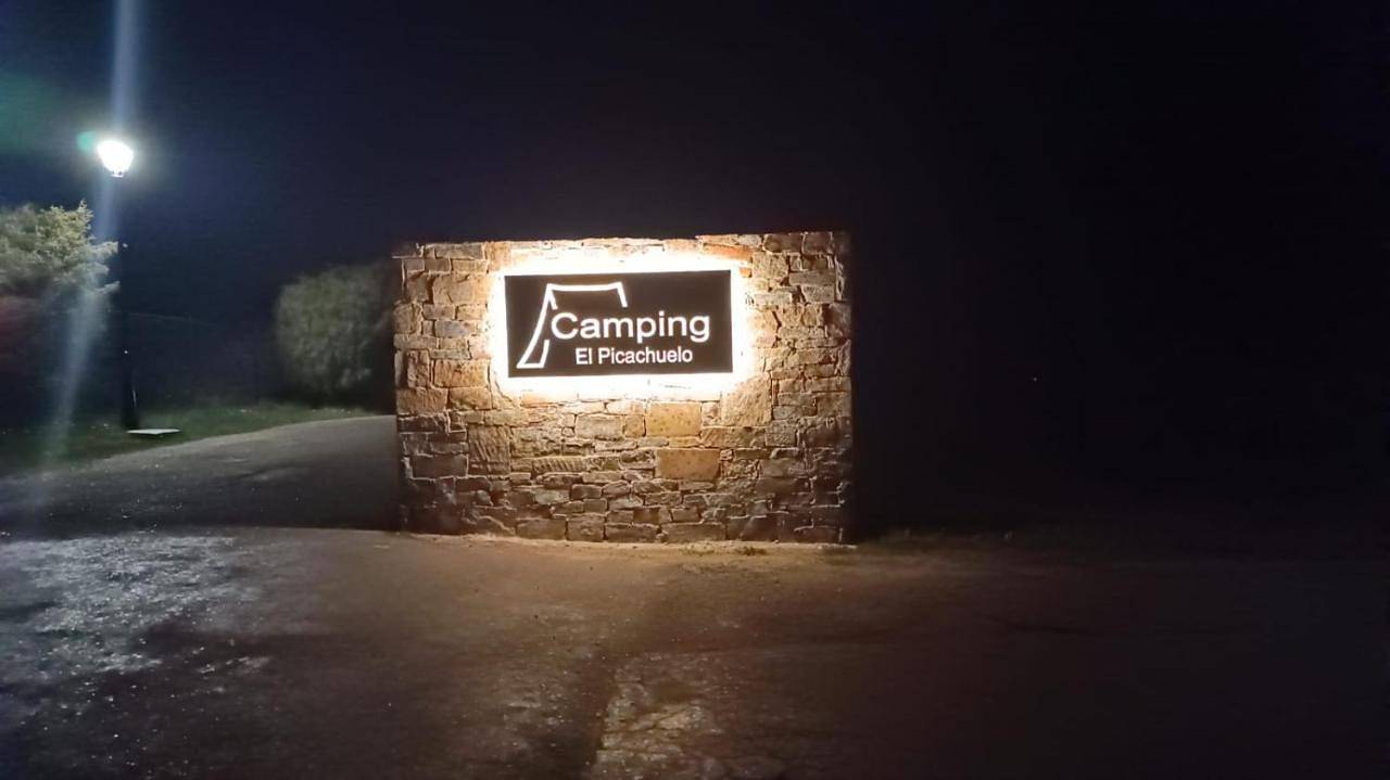 Camping El Picachuelo in El Berrueco, Provincia de Madrid