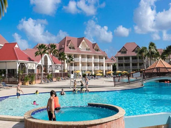 Gîte pour 3 personnes, avec piscine à Rivière-Salée - 2