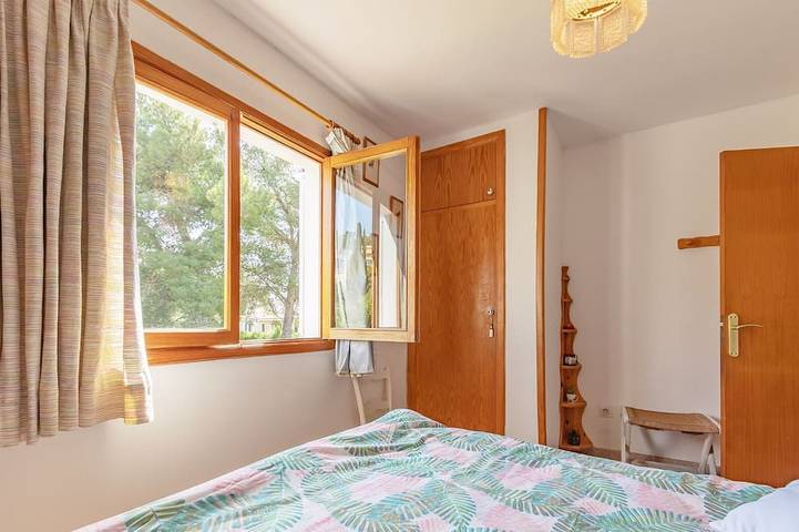 Ferienwohnung für 5 Personen, mit Balkon und Garten in Font de sa Cala - 4