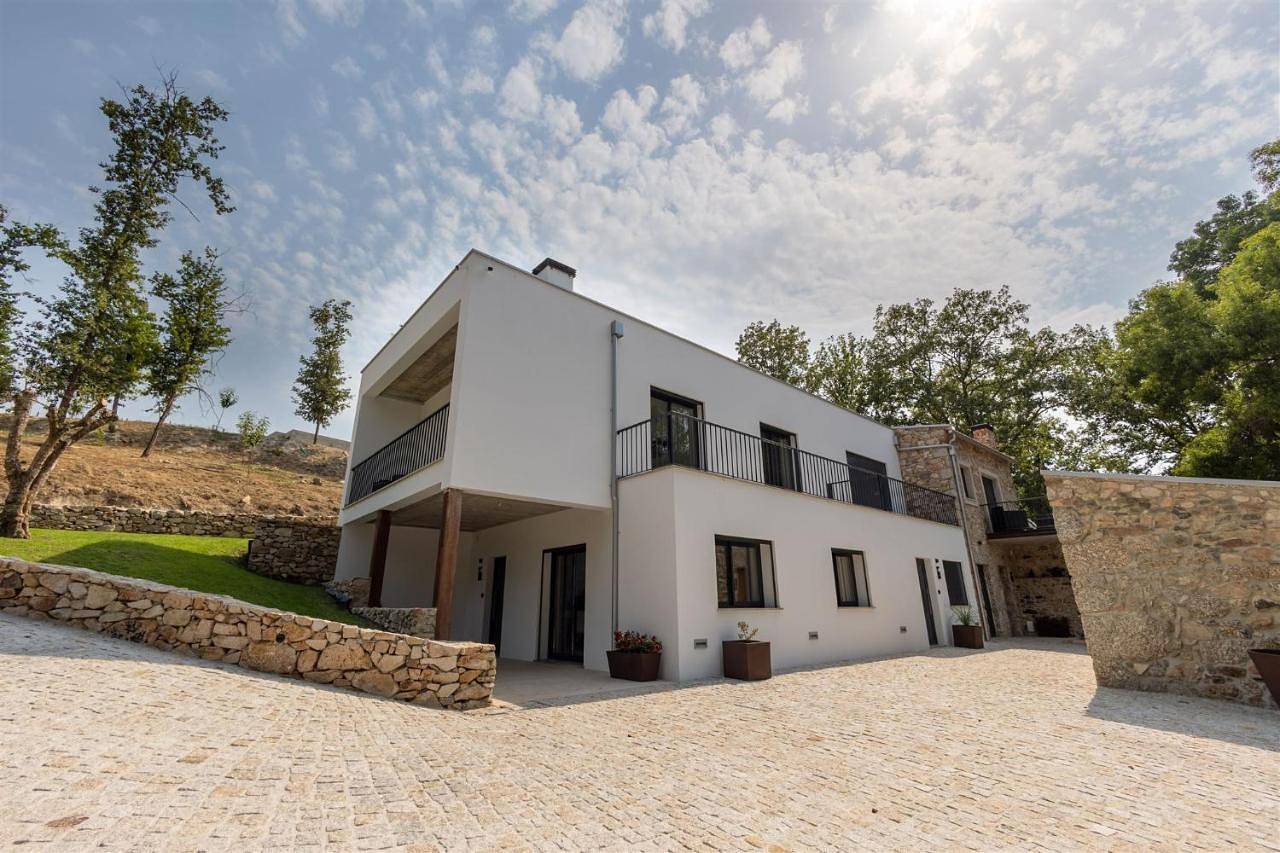 Apartamento inteiro, One-Bedroom Apartment in Penalva de Alva e São Sebastião da Feira, Serra da Estrela