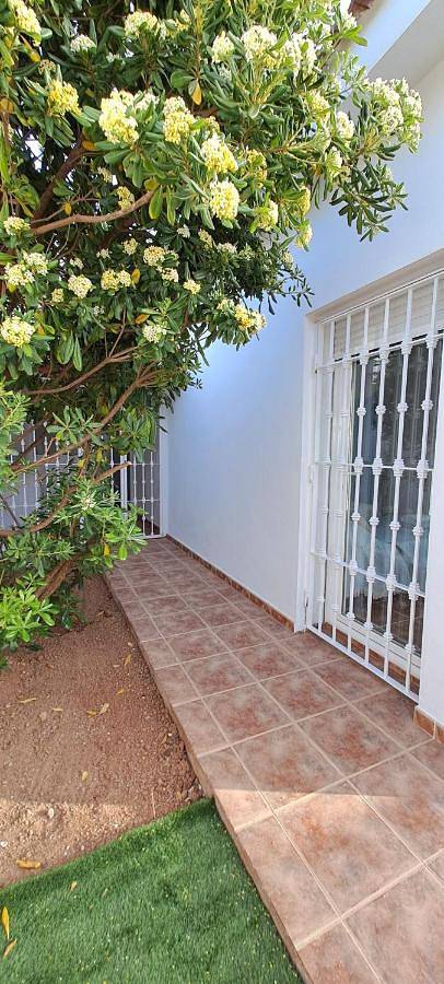 Ferienhaus für 5 Personen, mit Terrasse und Garten sowie Ausblick in La Manga del Mar Menor - 3