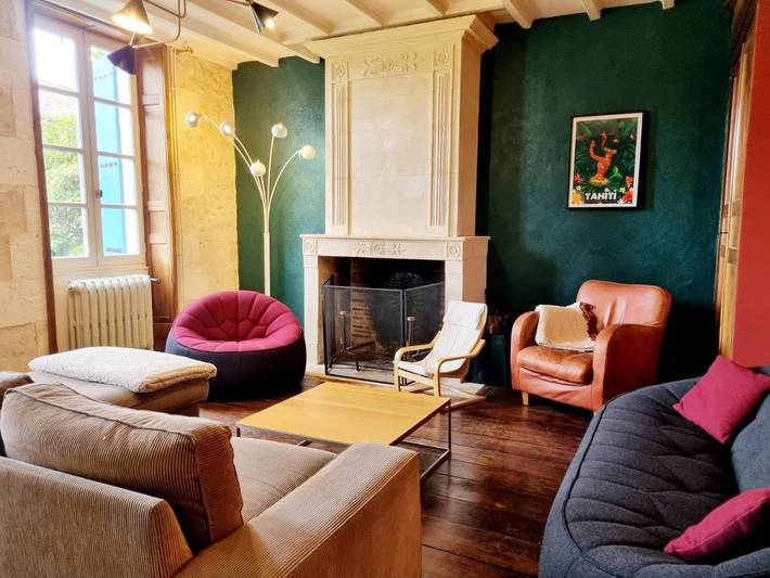 Location de vacances pour 13 personnes, avec jardin et piscine à Saint-Laurent-de-Belzagot - 4