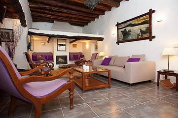 Villa for 8 Guests in Sant Joan de Labritja, North Ibiza, Picture 2