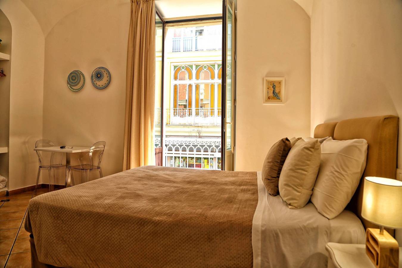 Sorrentina Guest House - Habitación Doble Deluxe 2 con Balcón y Wi-Fi in Spiaggia pubblica di Sorrento, Sorrento