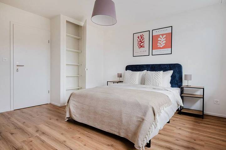 Ganze Wohnung, Blueground | Dietikon, balcony, nr Park in Schönenwerd b. Dietikon, Dietikon