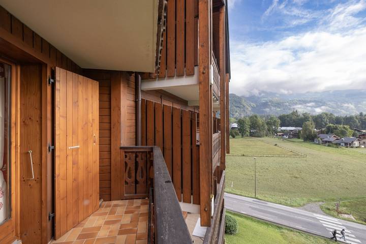 Entire apartment, Apartment 'L'Ourson 22 - 4-6 People - Morillon' with Mountain View and Balcony in Station de Morillon, Grand Massif