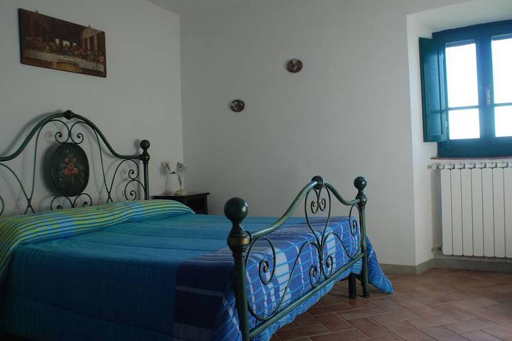 Casa Fantone. Villa con piscina privata e ampio parco recintato (privacy totale) in Poppi, Casentino