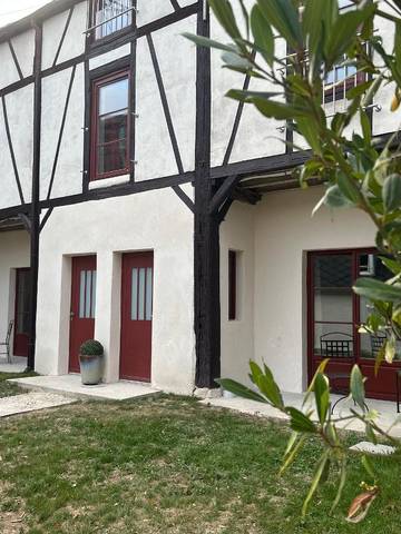 Gîte pour 4 personnes, avec jardin, animaux acceptés à Château-Renard