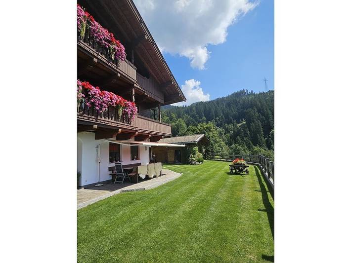 Ferienhaus für 6 Personen, mit Sauna und Balkon sowie Garten