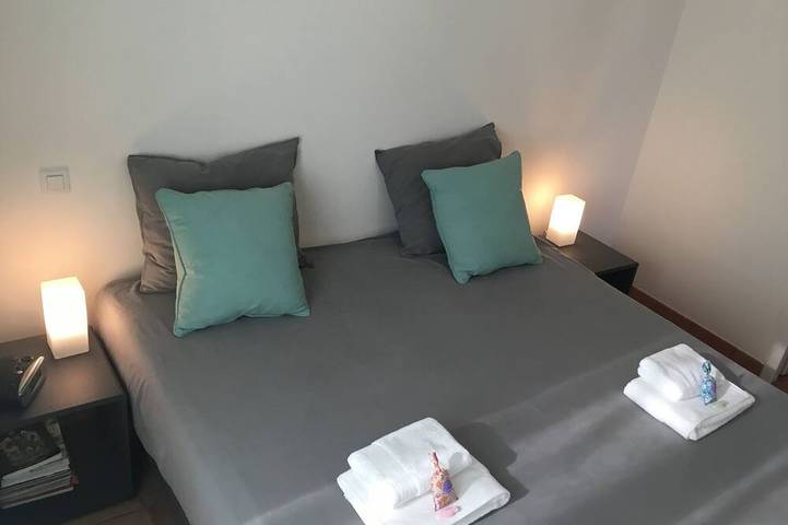 Location de vacances pour 8 personnes, avec jardin et terrasse à Séguret - 2