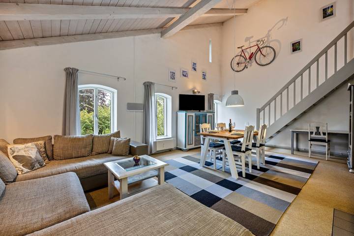Geheel appartement, Appartement "5 Galeriewohnung" met privé tuin & Wi-Fi in Stockelsdorf, Kreis Ostholstein