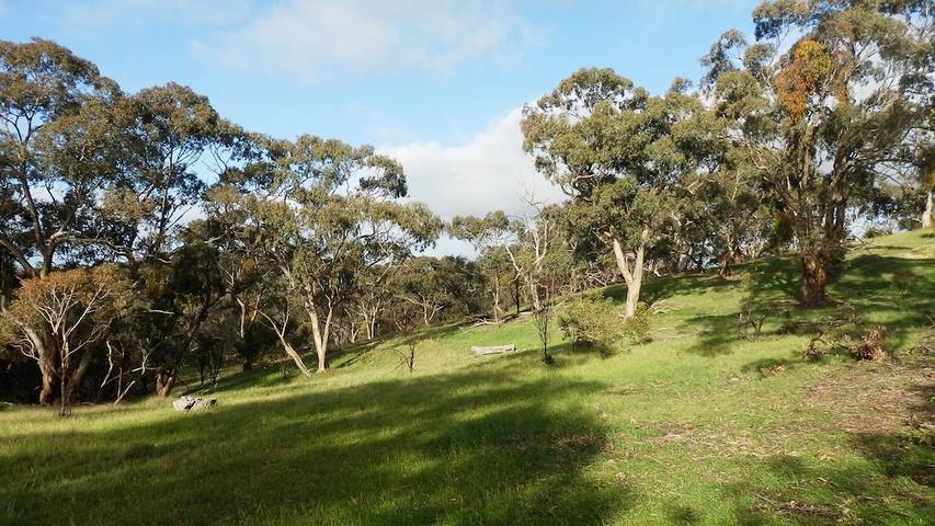 Bed and breakfast for 10 people, with hot tub and garden in South Australia
