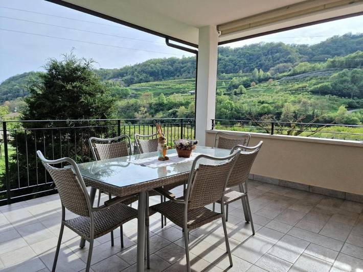 Gîte pour 4 personnes, avec vue et jardin dans San Giovanni Ilarione - 3