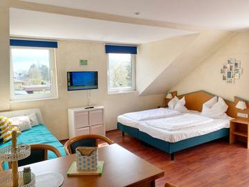 Ferienwohnung für 3 Personen, mit Garten in Wiek