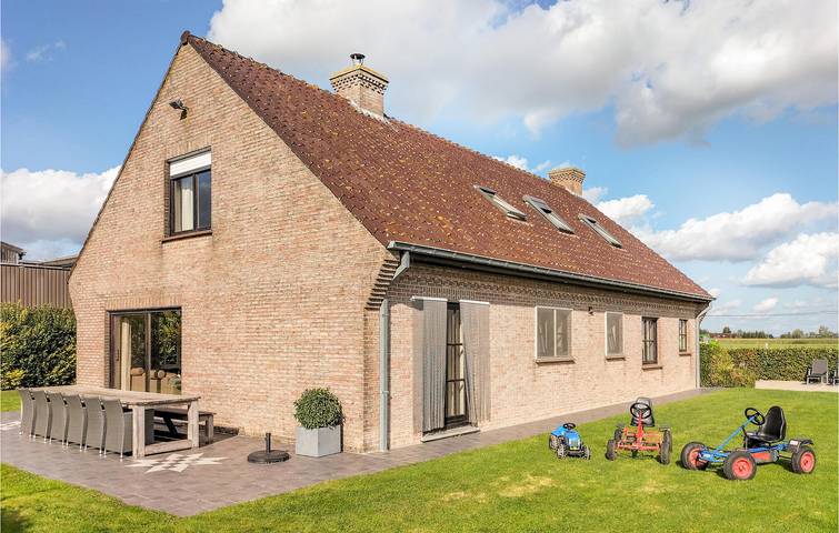 Location de vacances pour 14 personnes, avec Terrasse et Jardin à Lo-Reninge