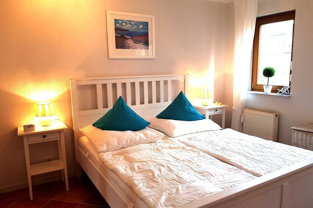 Ganze Wohnung, Ferienwohnung 2 im Zeesenhaus - Zeesenhaus 2 in Lancken-Granitz, Rügen