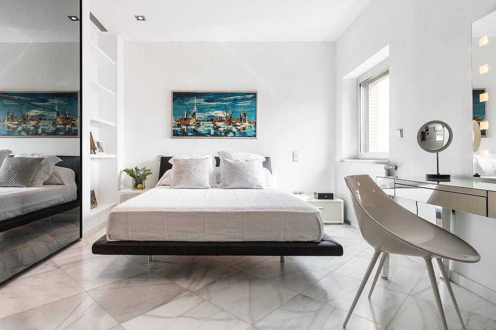 Geheel appartement, Uniek penthouse in Sevilla met terras en uitzicht op de kathedraal in Casco Antiguo, Sevilla