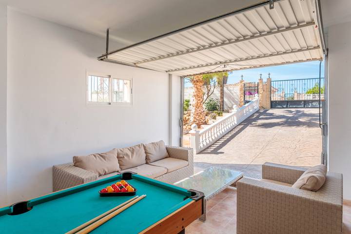 Chalet pour 10 personnes, avec balcon et jardin en Espagne - 4
