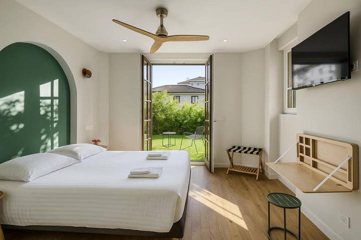 Hôtel pour 3 personnes, avec balcon ainsi que vue et jardin dans Grande Plage (Hendaye) - 2