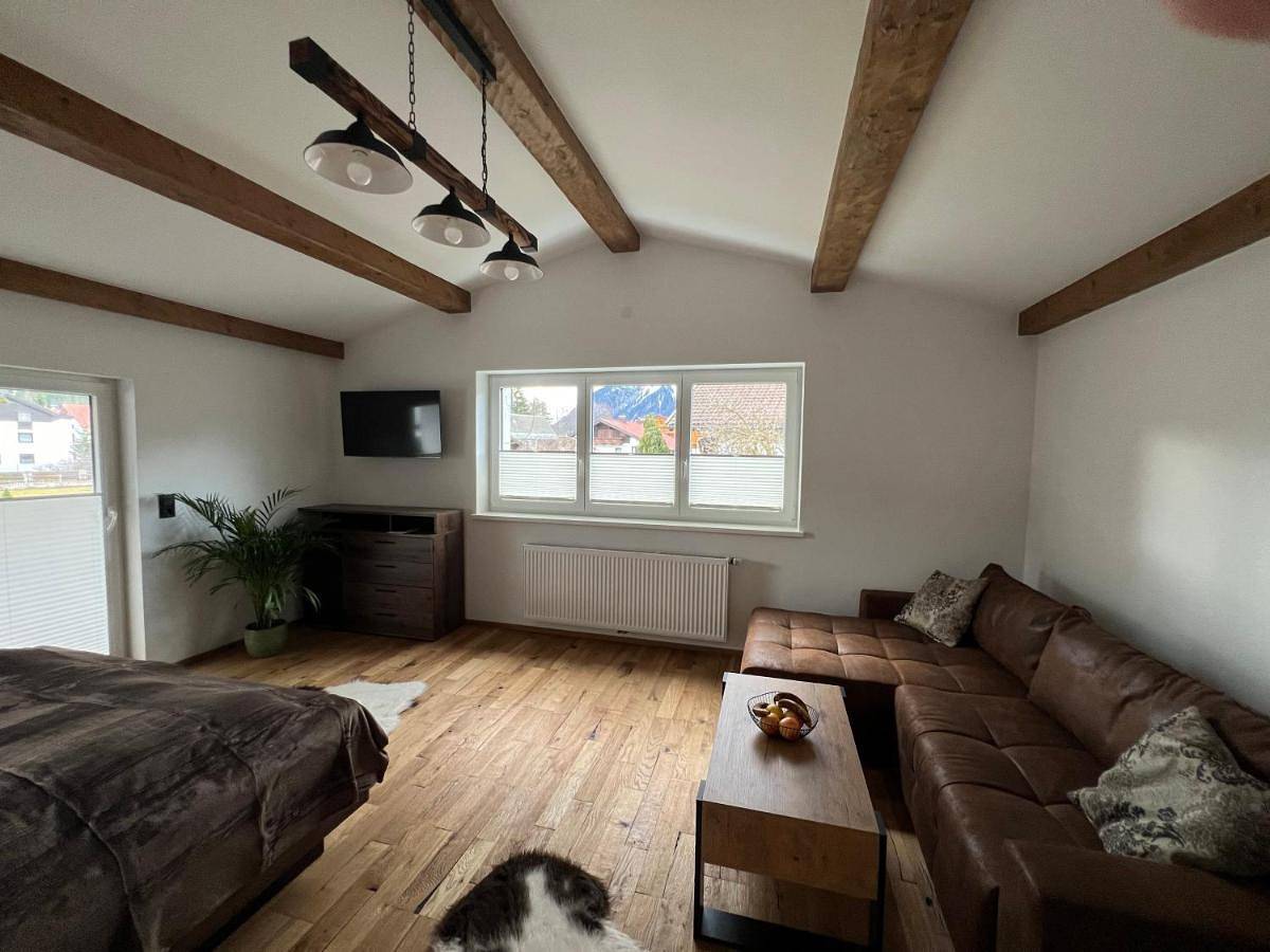 Ganze Wohnung, One-Bedroom Apartment in Reutte, Außerfern