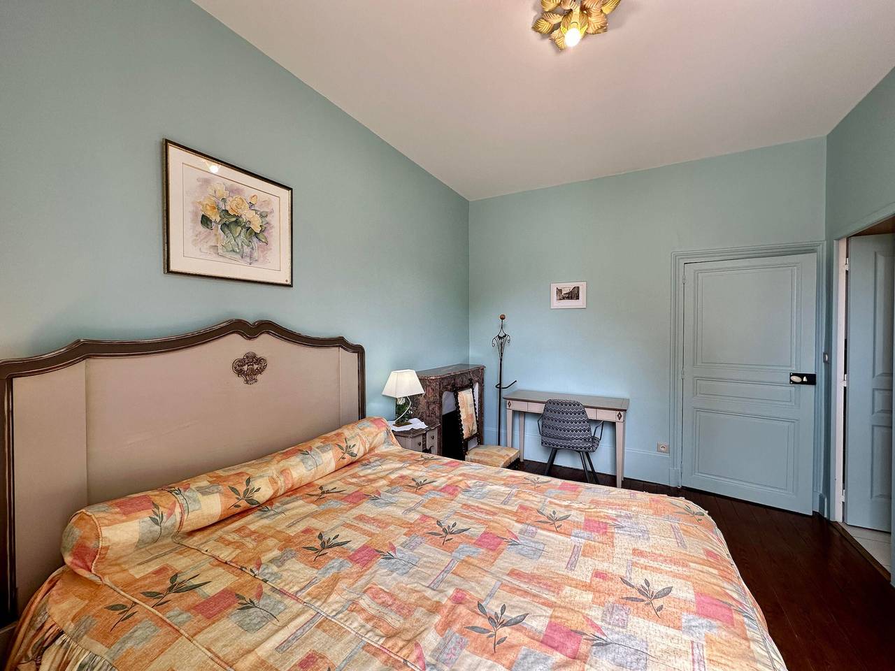 Quiet Burgundy house with courtyard and Wifi in Puligny-Montrachet, Beaune region