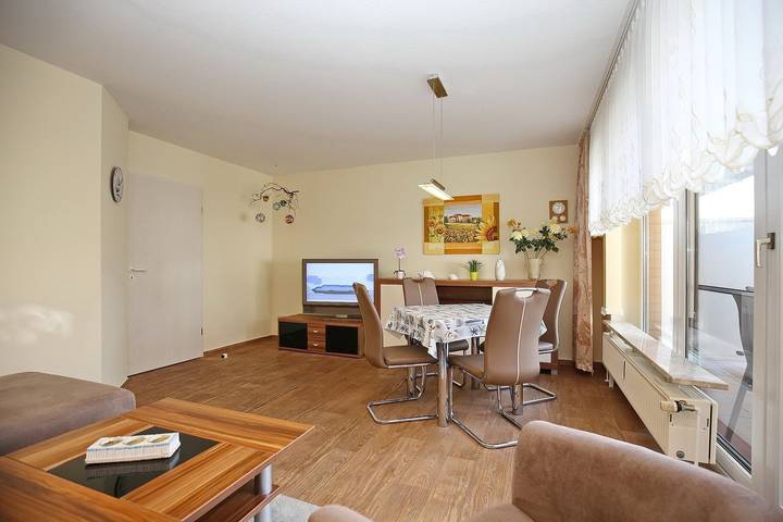 Ferienwohnung für 4 Personen, mit Balkon in Tarnewitz - 3