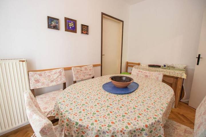 Ferienwohnung für 6 Personen, mit Terrasse in Mali Lošinj - 4