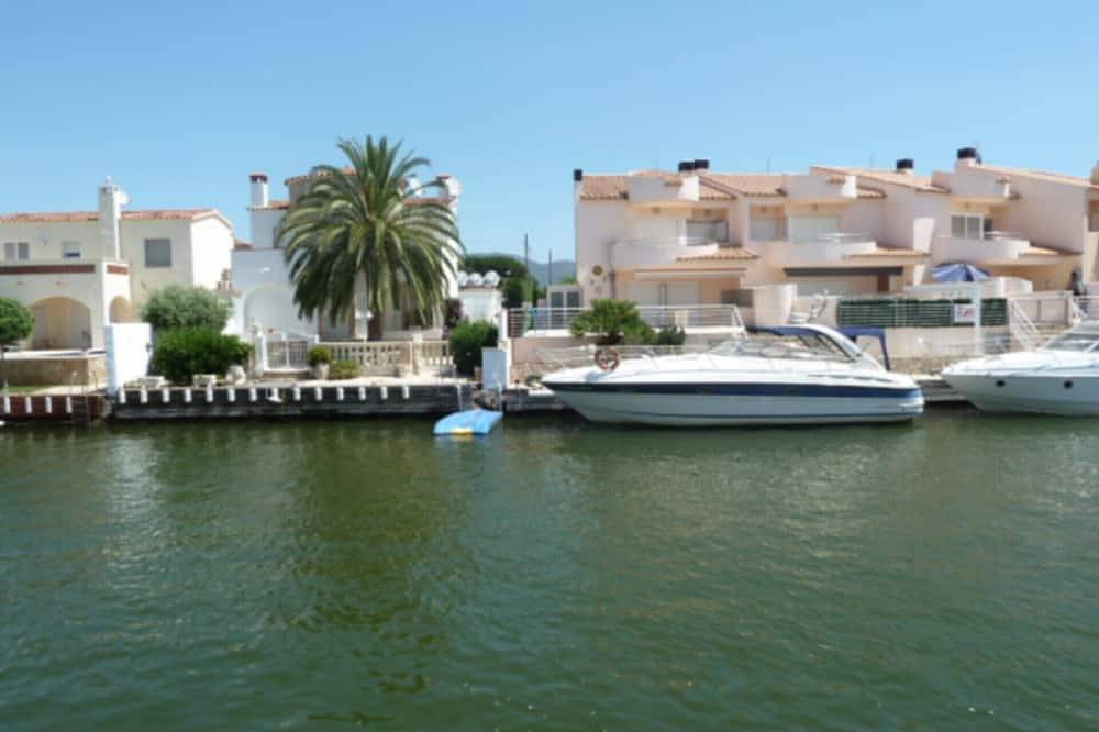 214 – Schönes Fischerhaus mit Kanalblick in Empuriabrava, Oberampurien