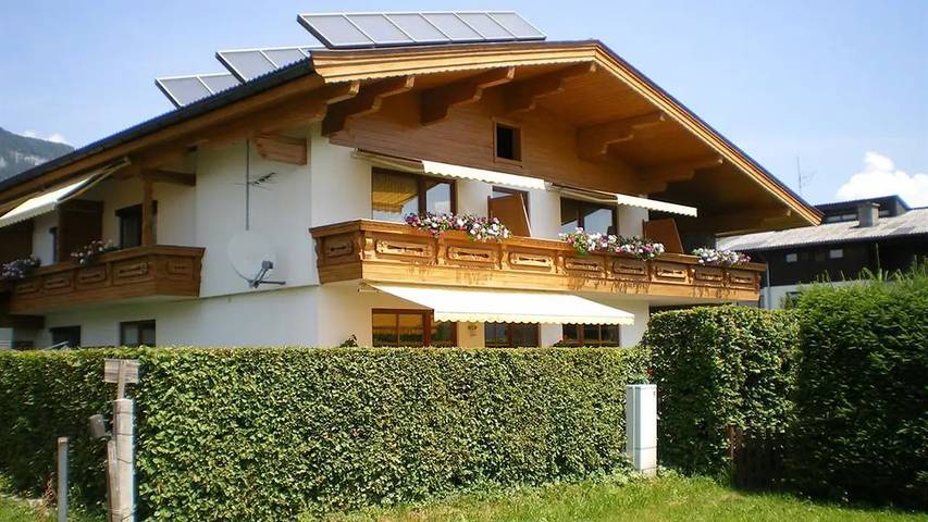 Appartement voor 2 personen, met tuin en balkon in St. Johann in Tirol