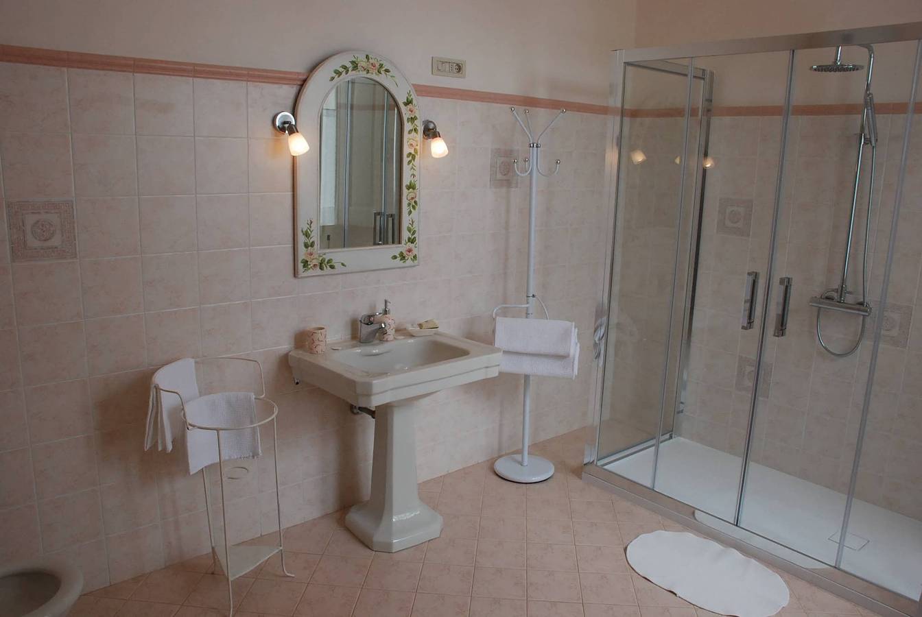 Villarancia Habitación de lujo Lilla con jardín y piscina in Alezio, Golfo de Tarento