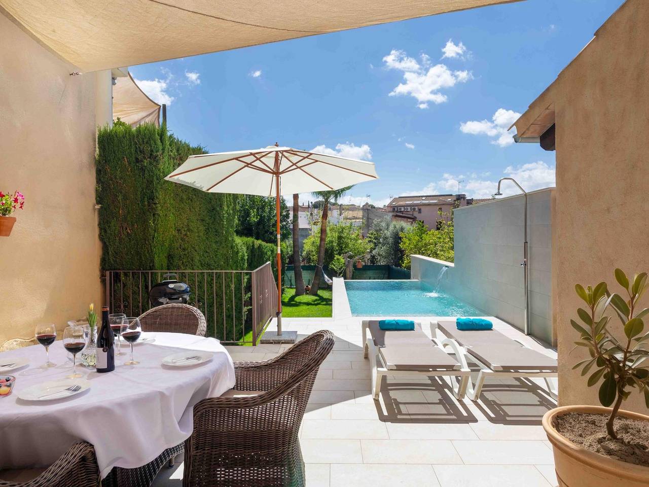 Can Olivera - Preciosa casa de pueblo con piscina privada en Llubí in Llubí, Interior de Mallorca