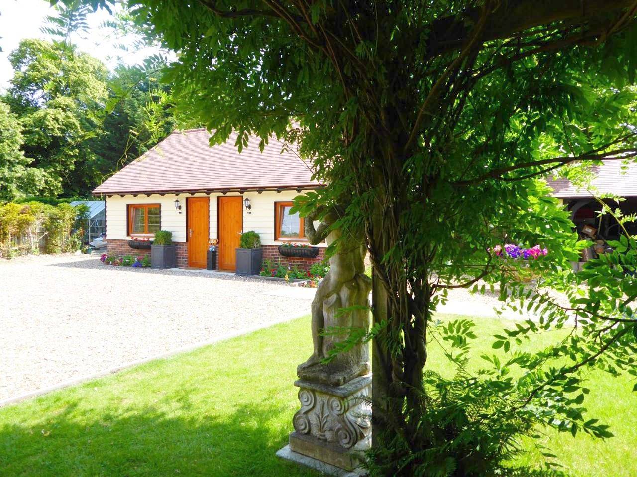 Double Room with Patio in Bix and Assendon, Chiltern Hills