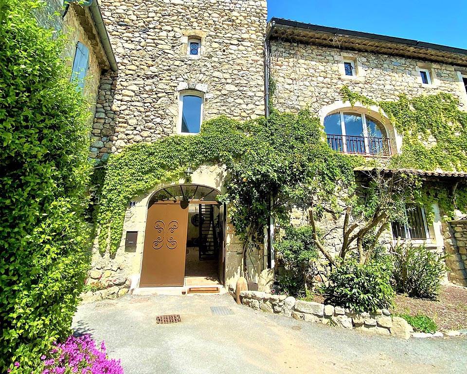 Gîte de groupe La Bastide Saint Martin in Vallon-Pont-d'Arc, Ardèche