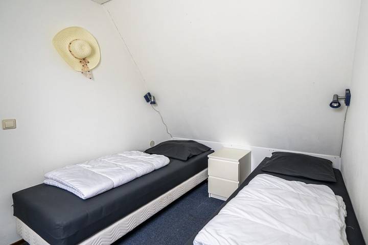 Ferienhaus für 6 Personen, mit Balkon/Terrasse und Terrasse sowie Sauna in Vlissingen - 2